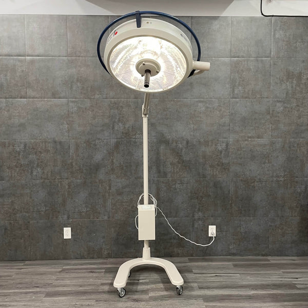 Berchtold Chromophare D540 mobile exam light