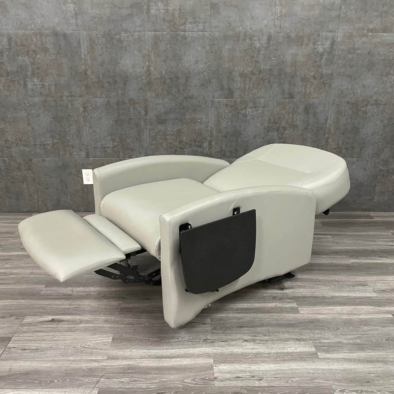 Champion Continuum Clinical Recliner