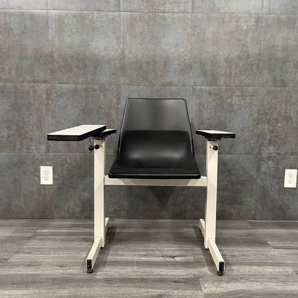 Mesa Blood Drawing Chair