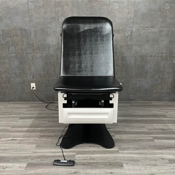 UMF Fusion One Power Exam Table – ADA‑Compliant Medical Exam Table