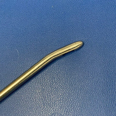 Liposuction Cannula 28 cm Length 8 mm Diameter Angled (Used) Liposuction Cannula 28 cm Length 8 mm Diameter Angled (Used) - NMD -Angelus Medical
