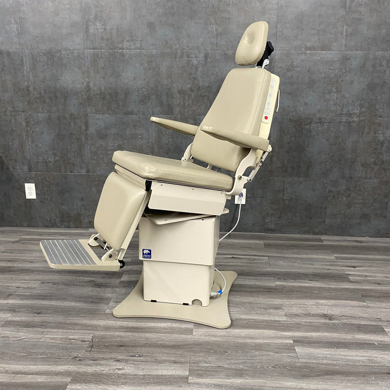 MTI 424 Tri Power Exam Chair (Refurbished) - MTI -Angelus Medical
