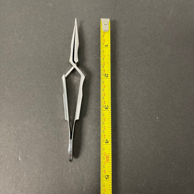 Rostfrei castroviejo Needle holder curved (Used) Rostfrei castroviejo Needle holder curved (Used) - Rostfrei -Angelus Medical