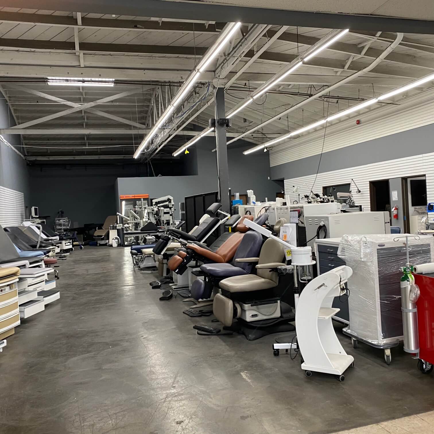 Procedure Chair exam chair near me at Angelus Medical