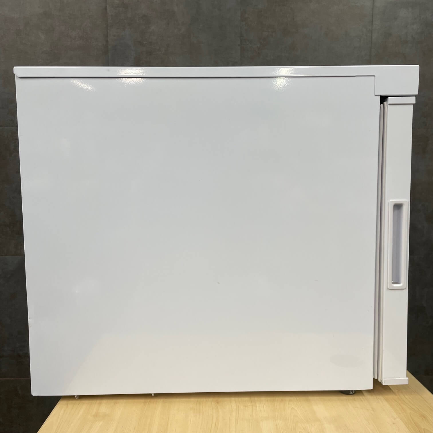 ABS Counter Top Lab Freezer