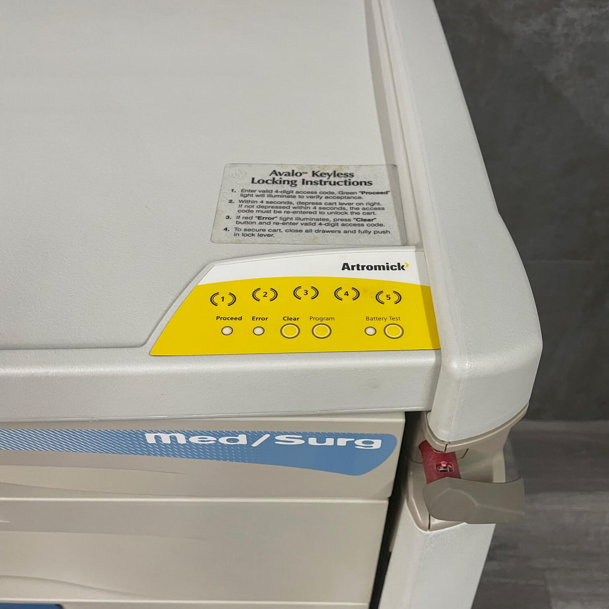 Capsa Avalo Cart with Artomick Security Lock
