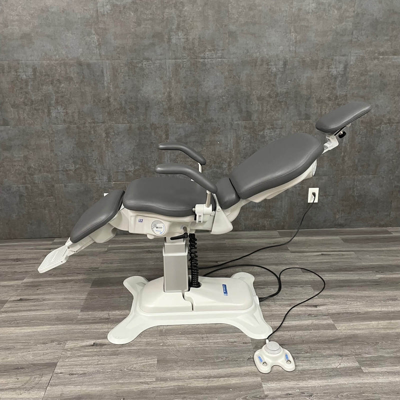 BR Surgical chair