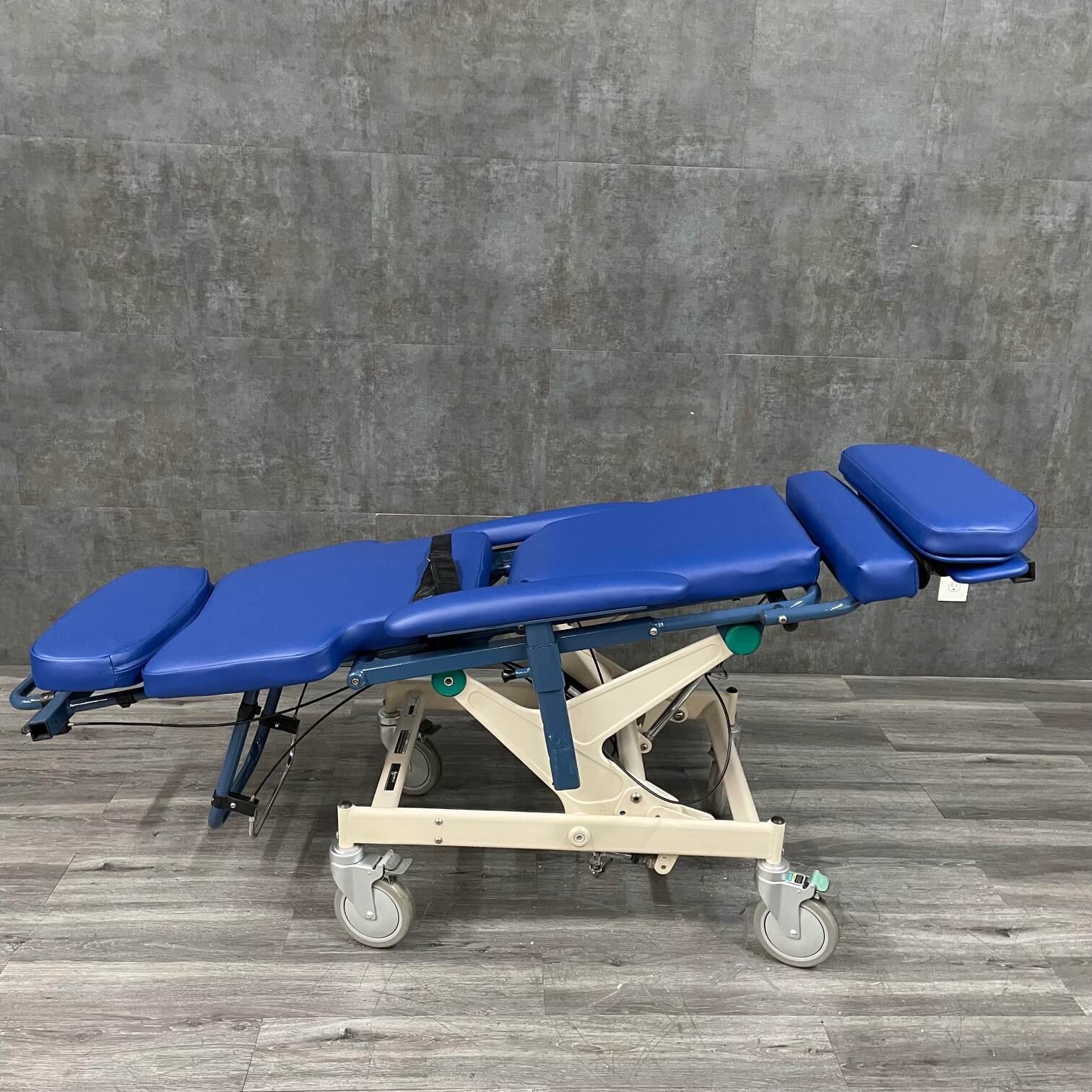Barton Convertible Stretcher Chair,Barton Chair,Barton I400 Angelus
