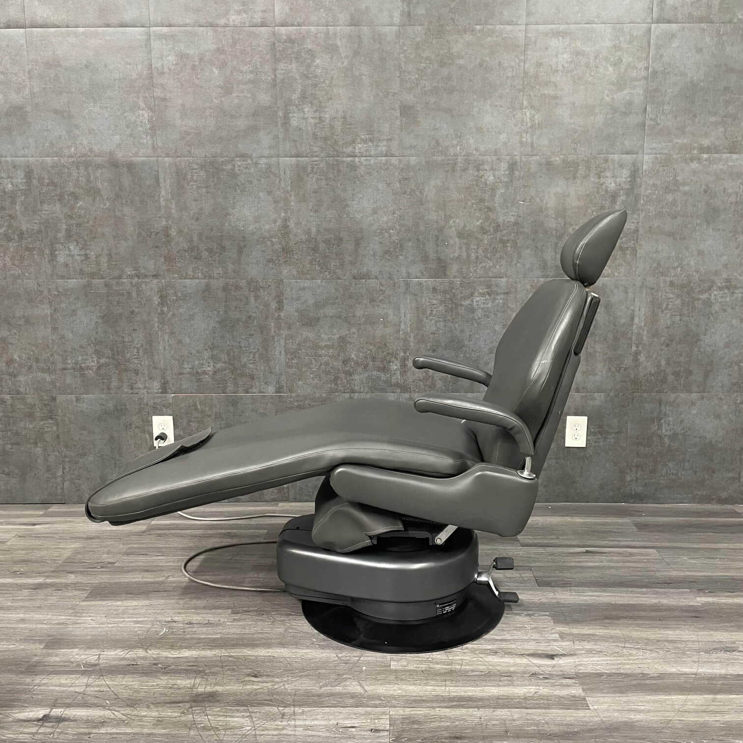 Belmont 024 Dental Chair
