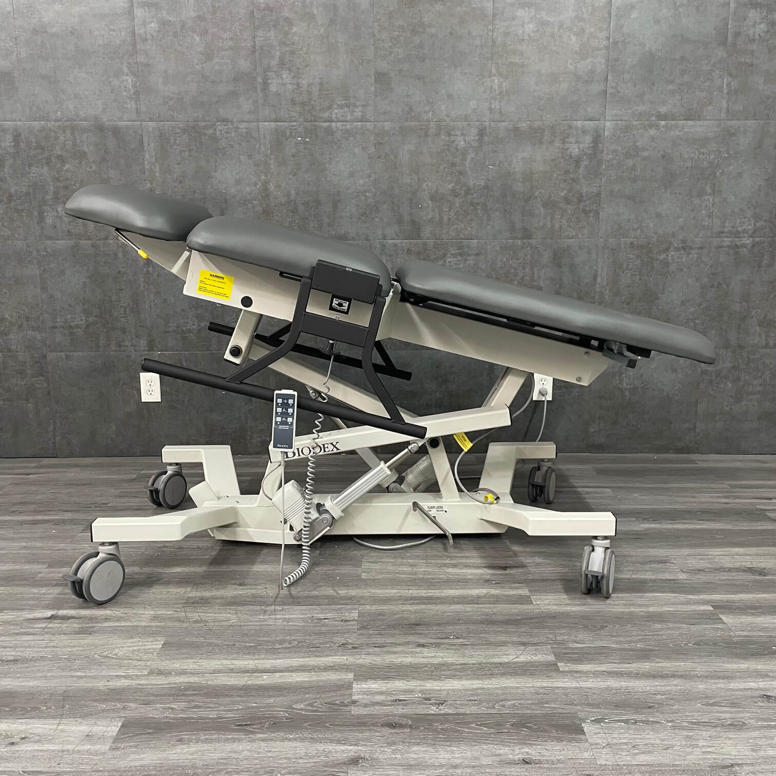 motorized height adjustable ultrasound examination table Price