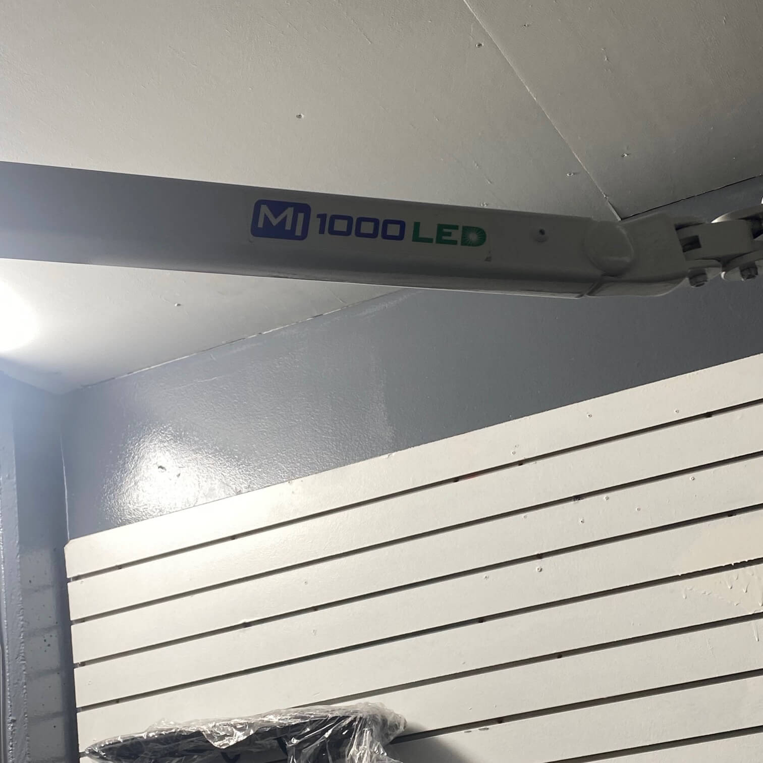 Bovie LED Surgical Light