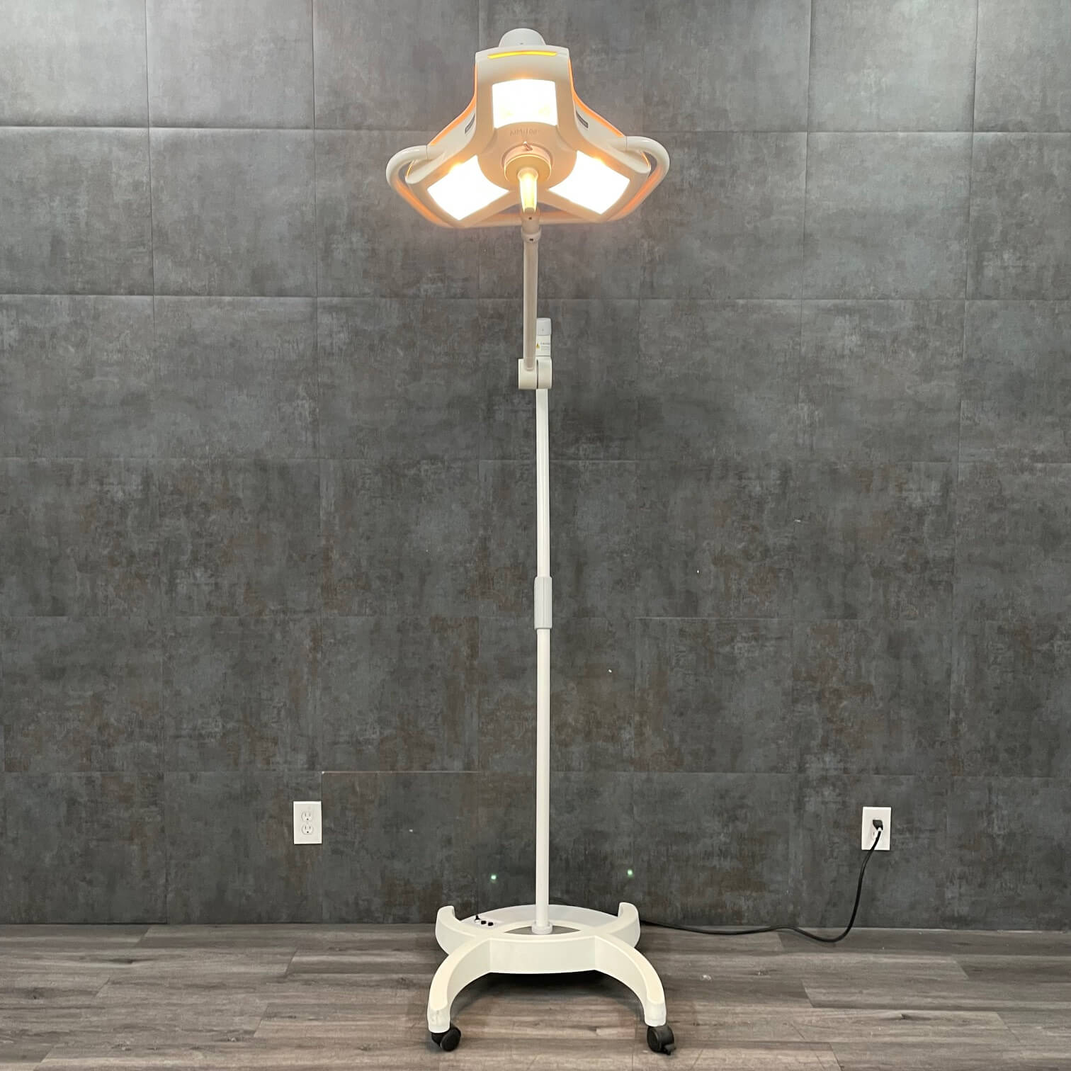 LED Surgical Light for Sale