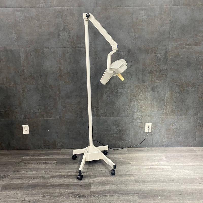 Burton Outpatient II Mobile LED  Exam/Procedure Light