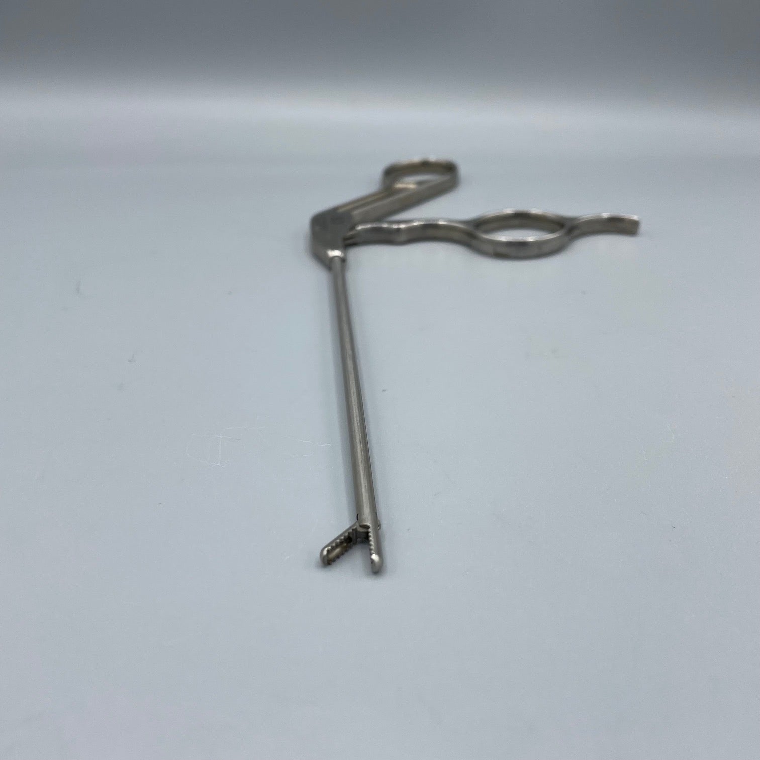 Buy Used Stryker Conquest Soft tissue grasper, 3.4mm with Rachet 