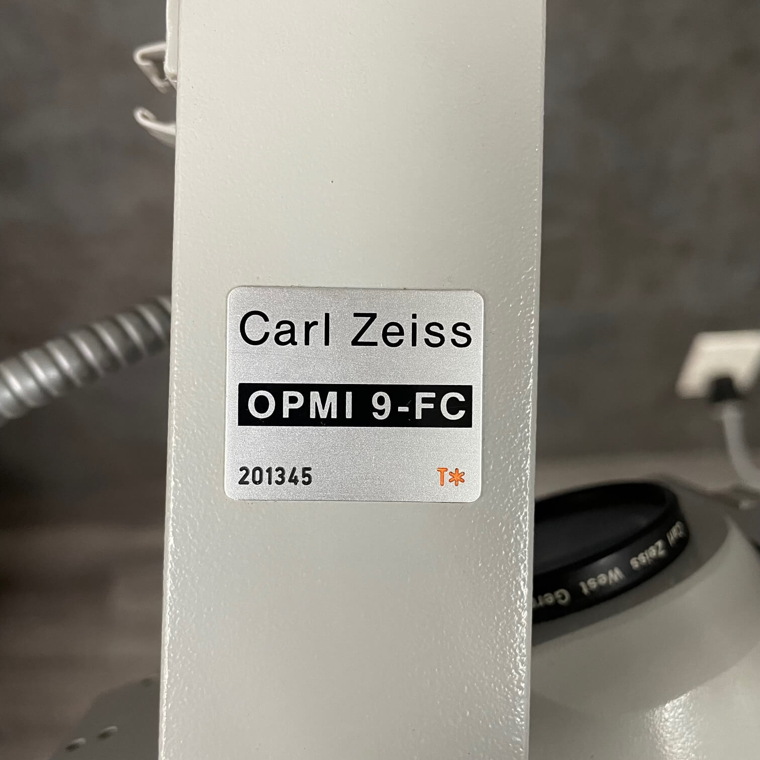 Carl Zeiss OPMI 9-FC Surgical Microscope