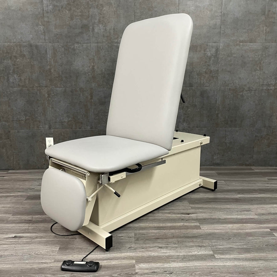 Clinton 81360 Power exam table