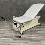 Clinton 81360 Power exam table