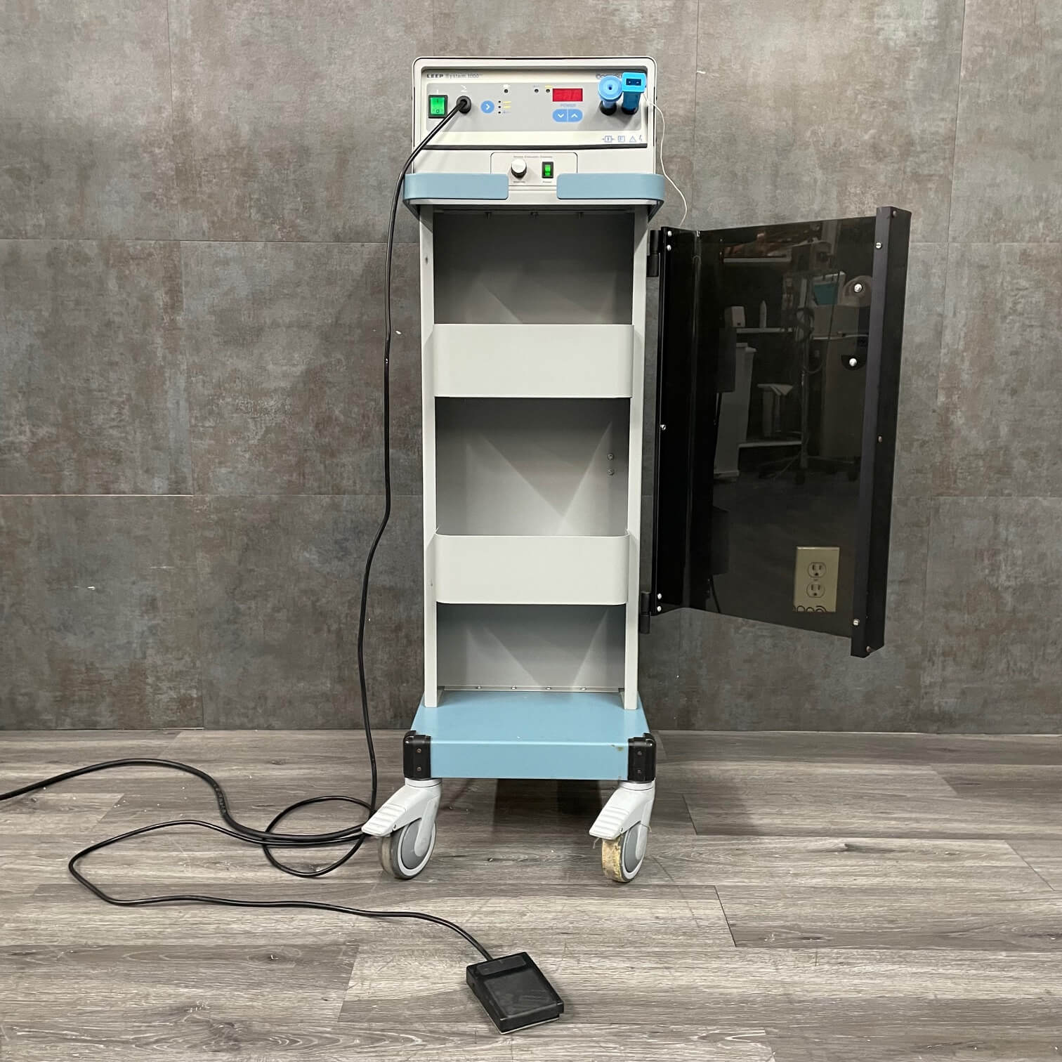 Cooper Surgical Leep system 1000 Workstation