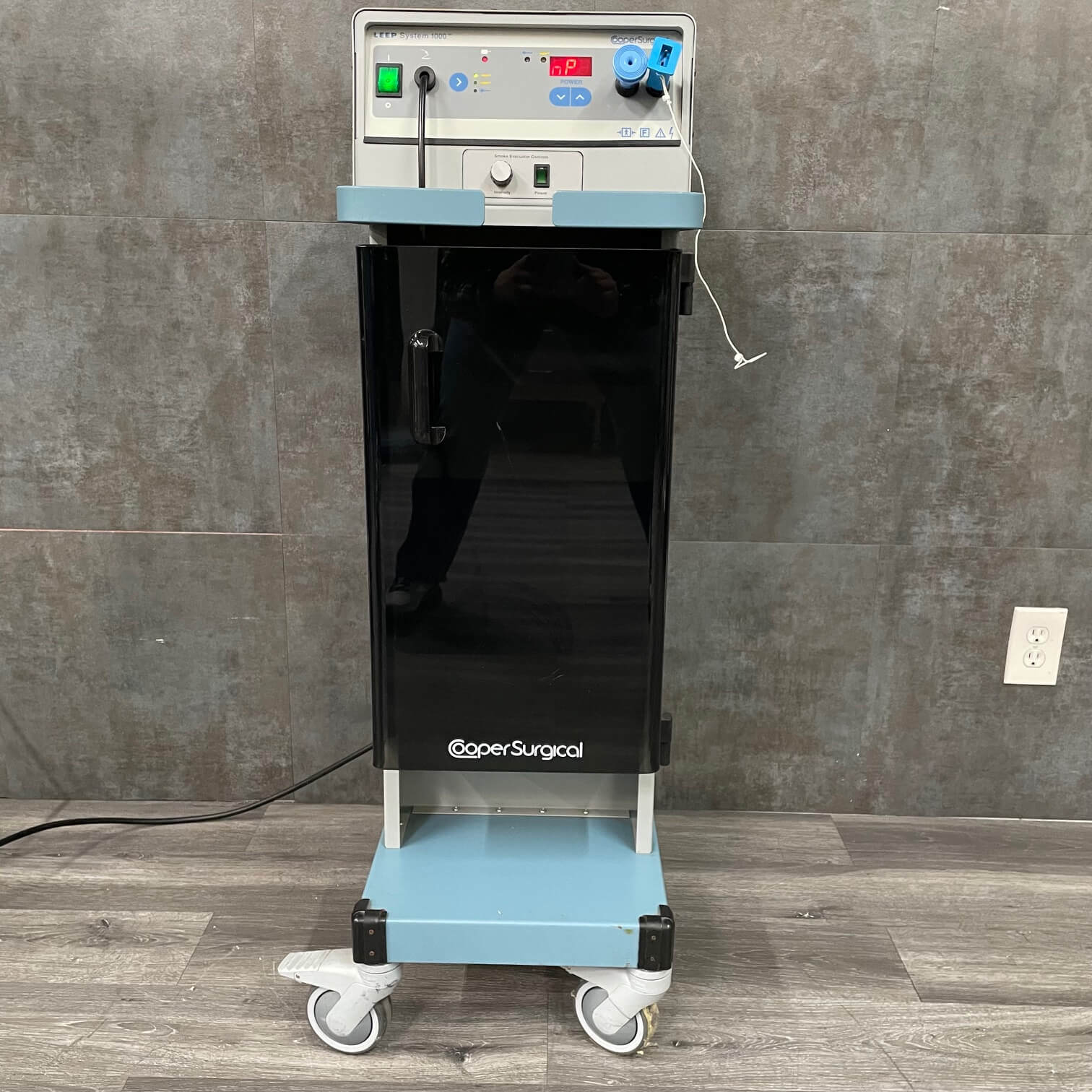 Cooper Surgical Leep 1000 Smoke Evacuation System
