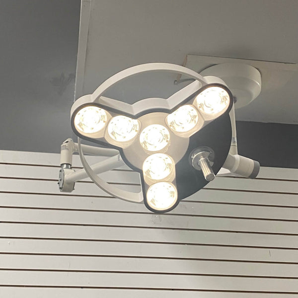 Derungs triango ceiling light