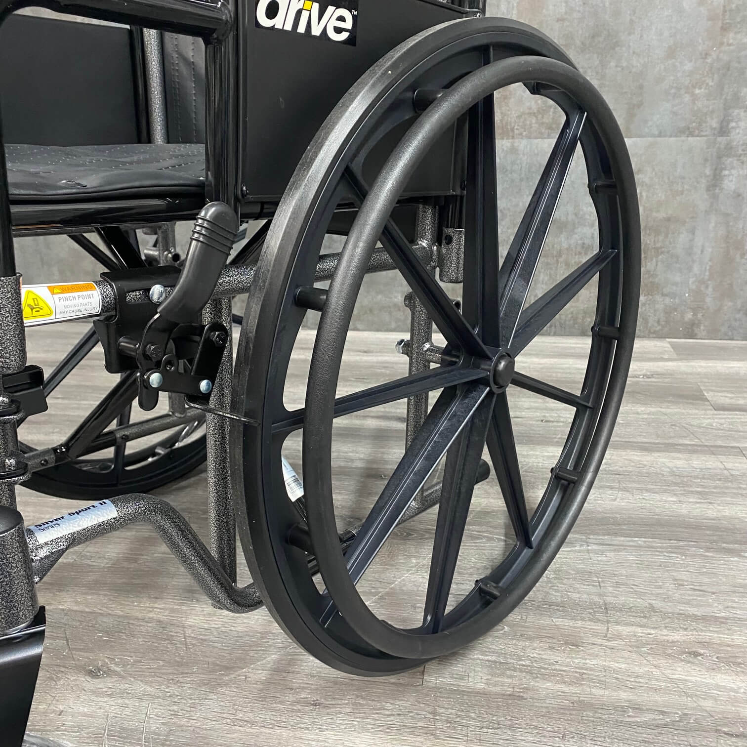 Drive Silver Sport 2 wheelchair - Angelus Medical