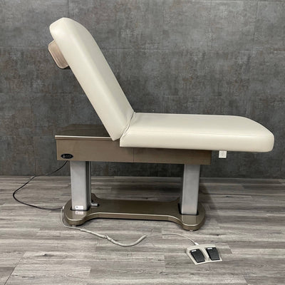 Earthlite Medical Exam Table