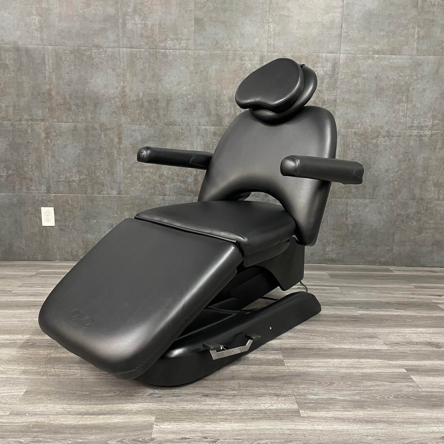 Elec Facial Bed Alva Power Chair