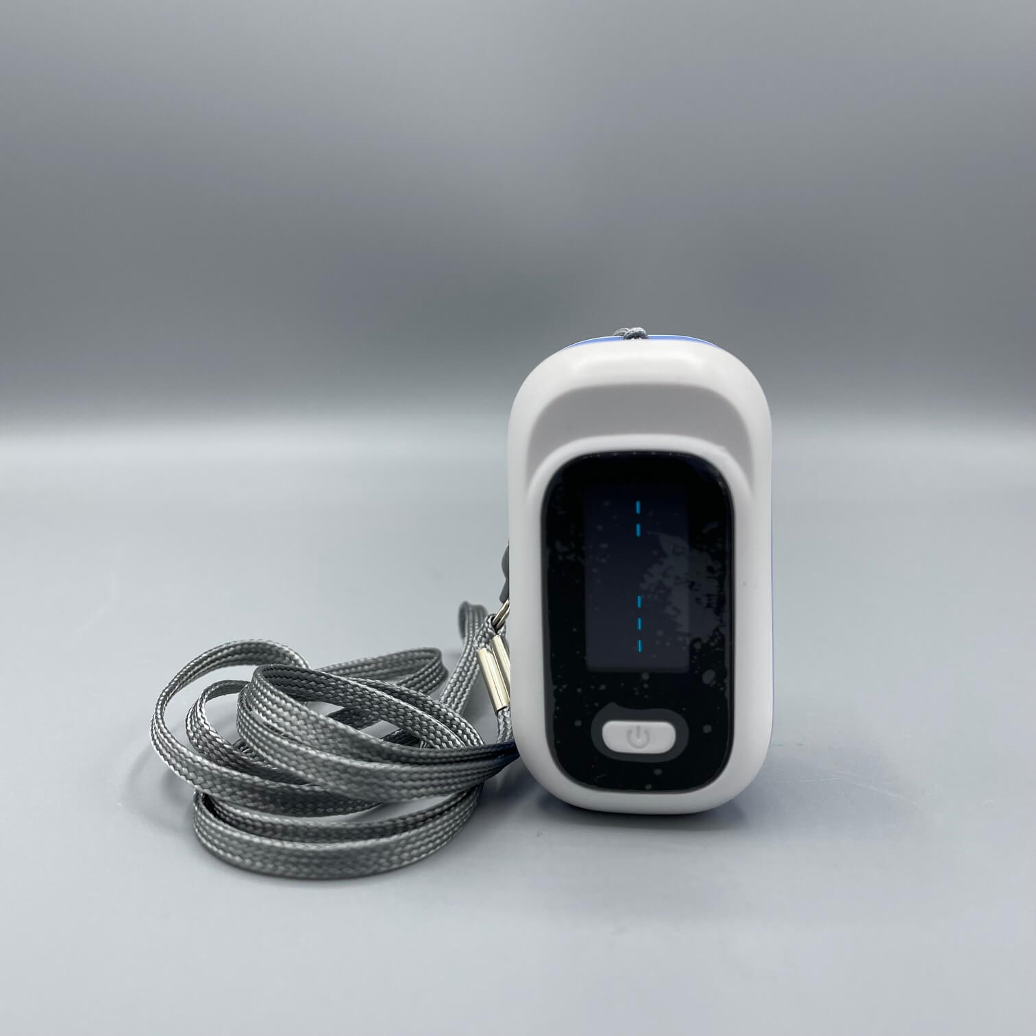 Finger pulse oximeter