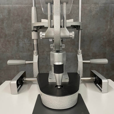 Haag-Streit BM900 Slit Lamp