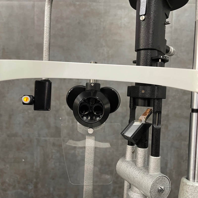 Haag-Streit BM900 Slit Lamp