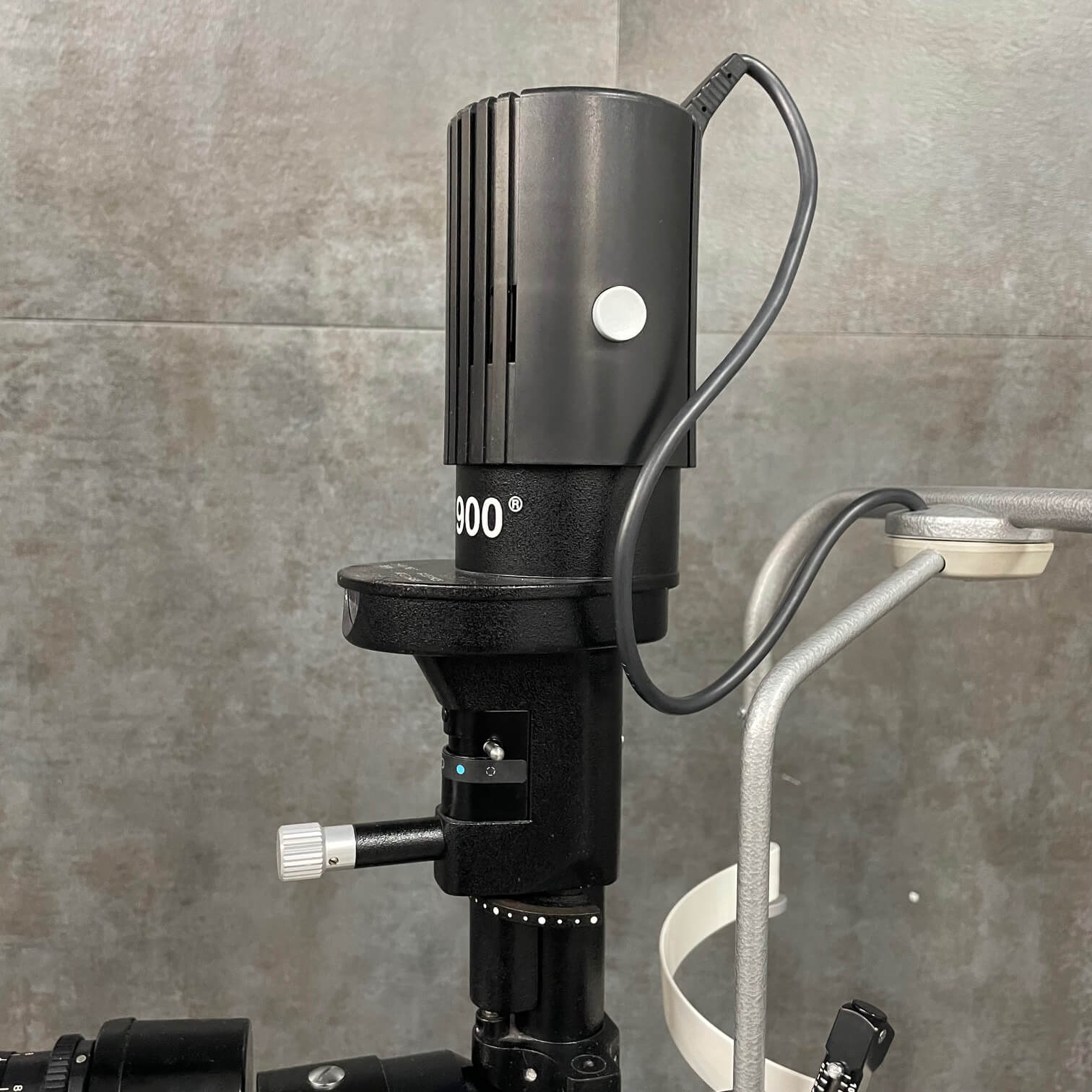 Used Haag Streit BM 900 Slit Lamp - near me