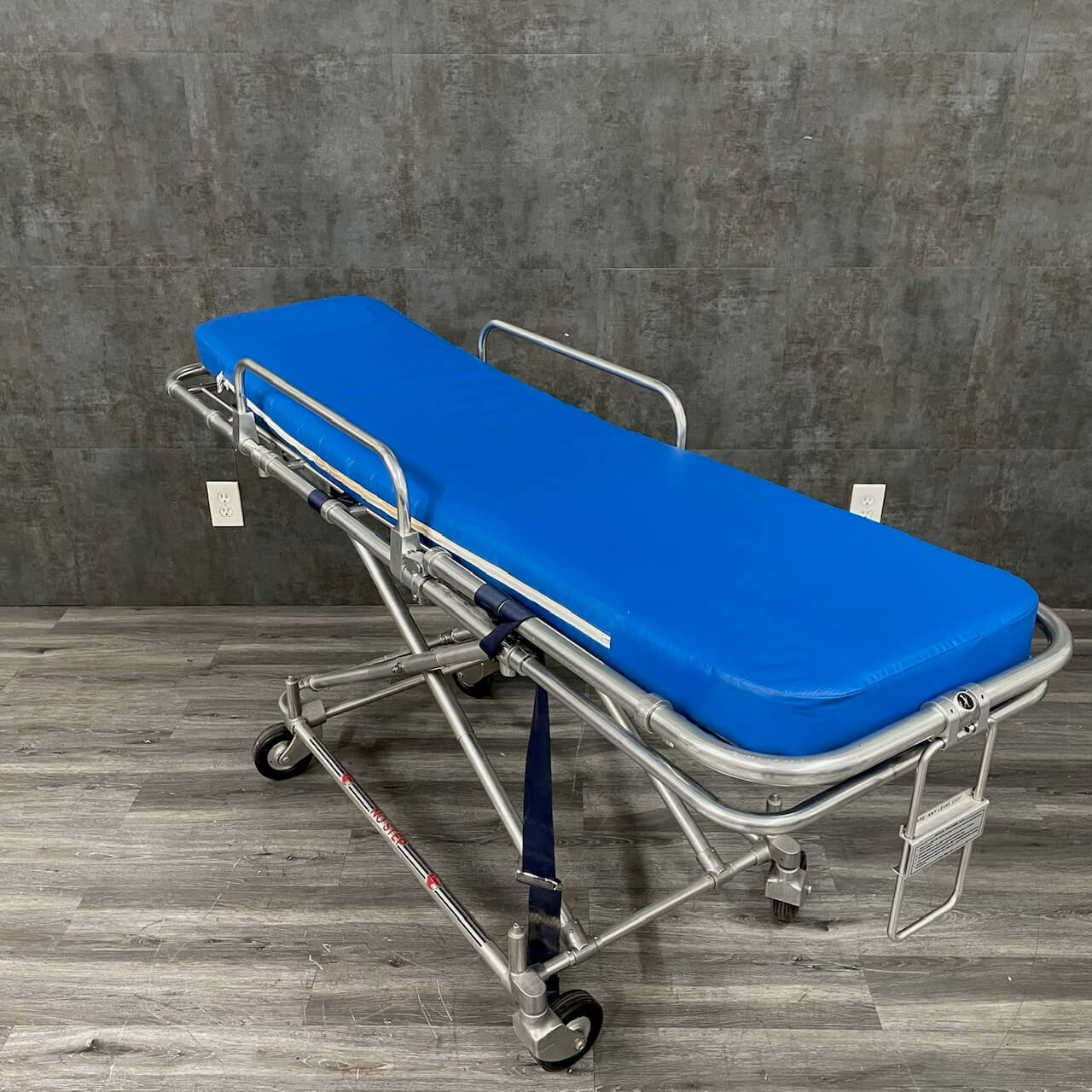  MRI Conditional Ambulance Cot, Angelus medical