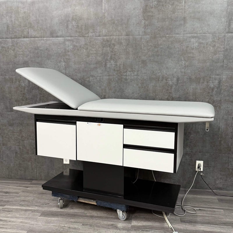 Newly painted electric exam table with Drawers for Sale near me in Gardena California