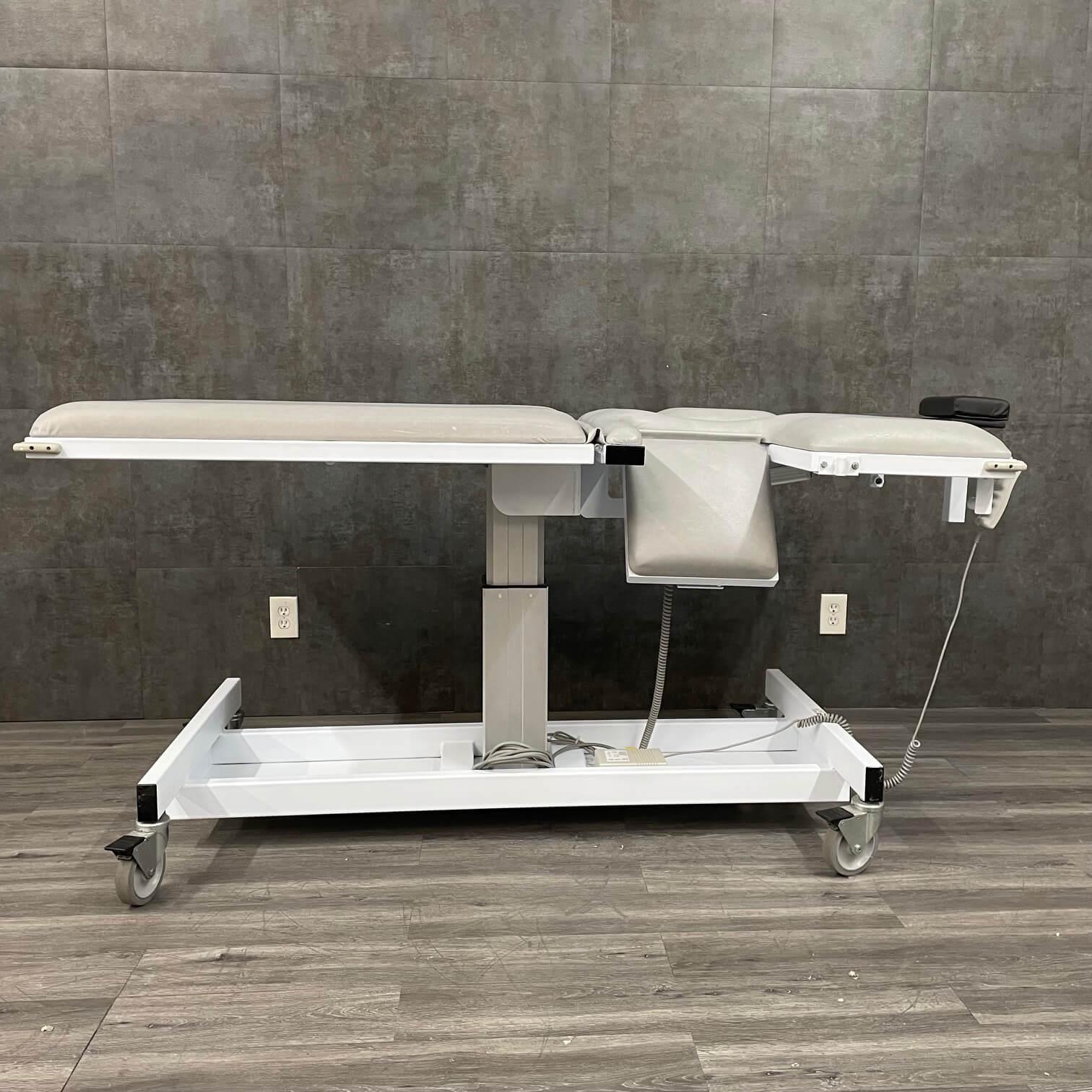HMP Sonobed Atlas Ultrasound Table