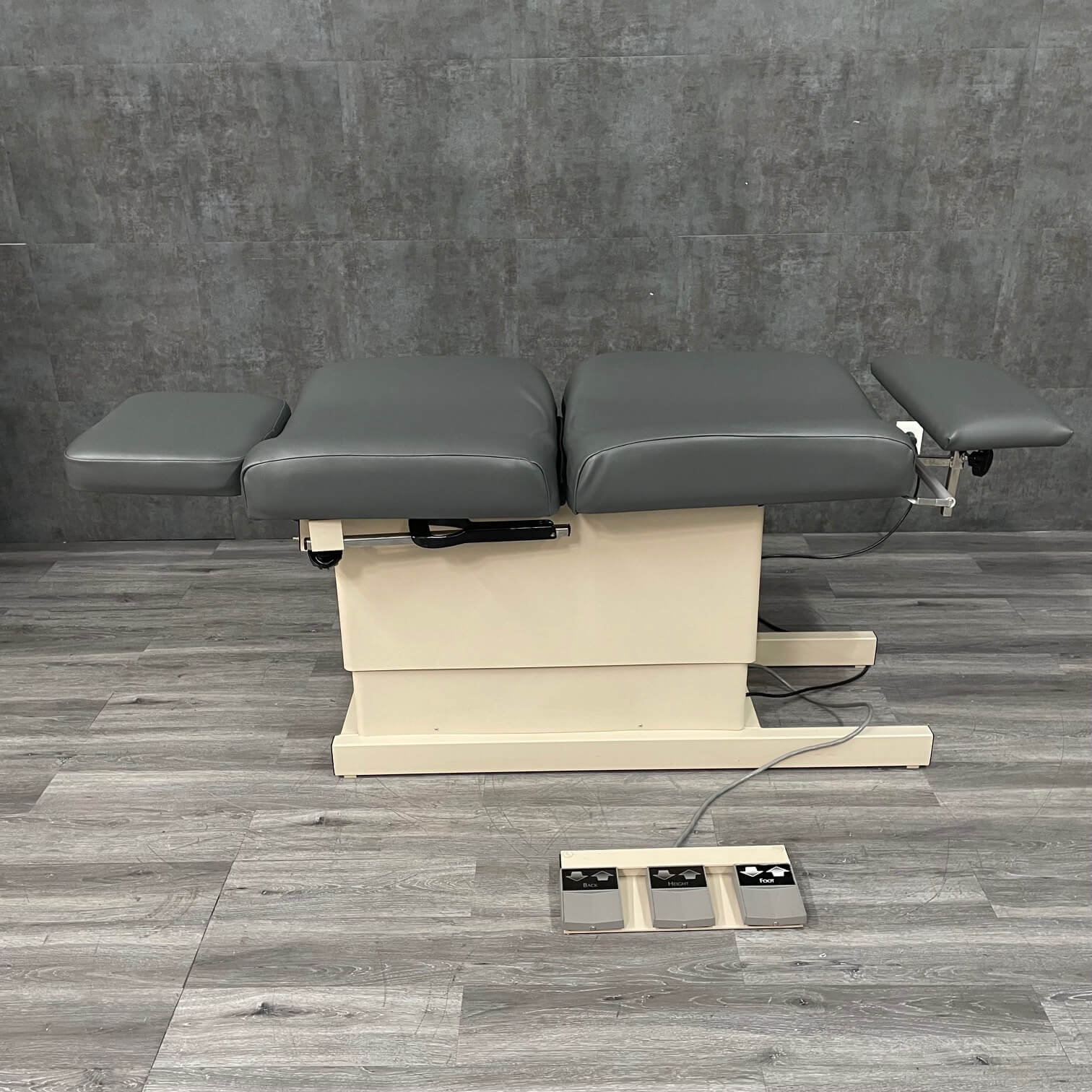 Hill Adjustable Power Procedure Chair - exam table - in flat position