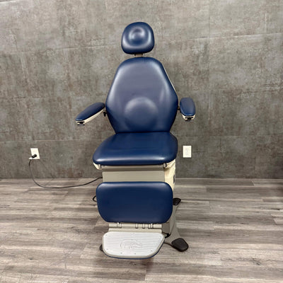 MTI 463 ADA-Compliant Exam Chair