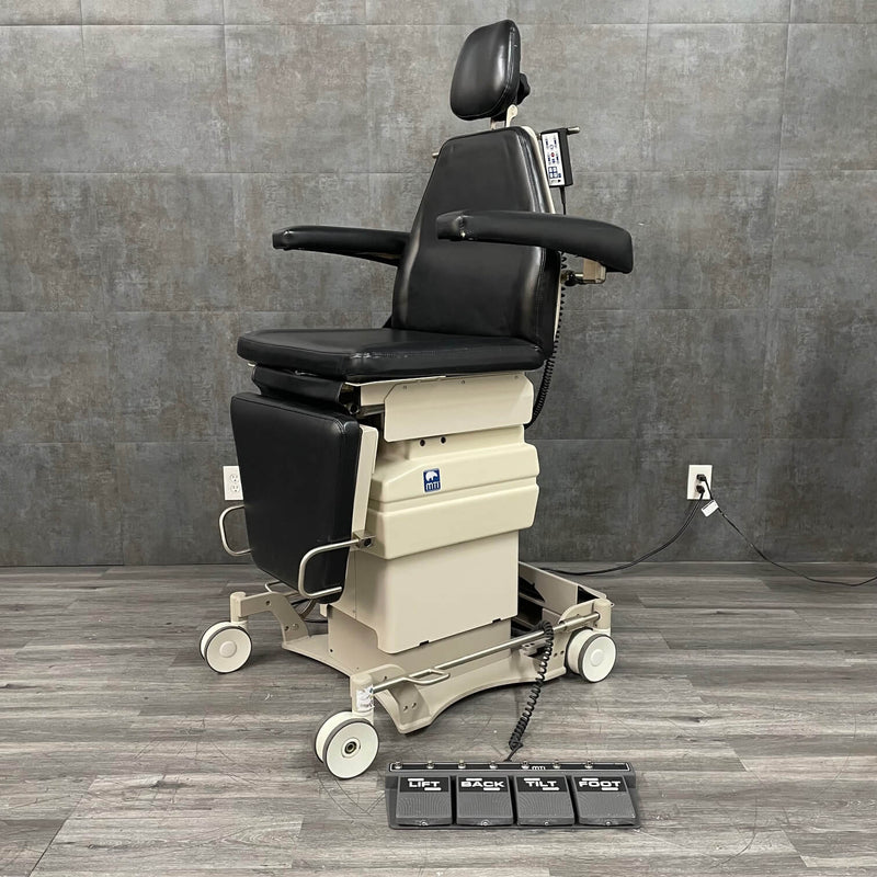 MTI 440L Power Surgery Chair – Pre-Op, Transport & Recovery Stretcher