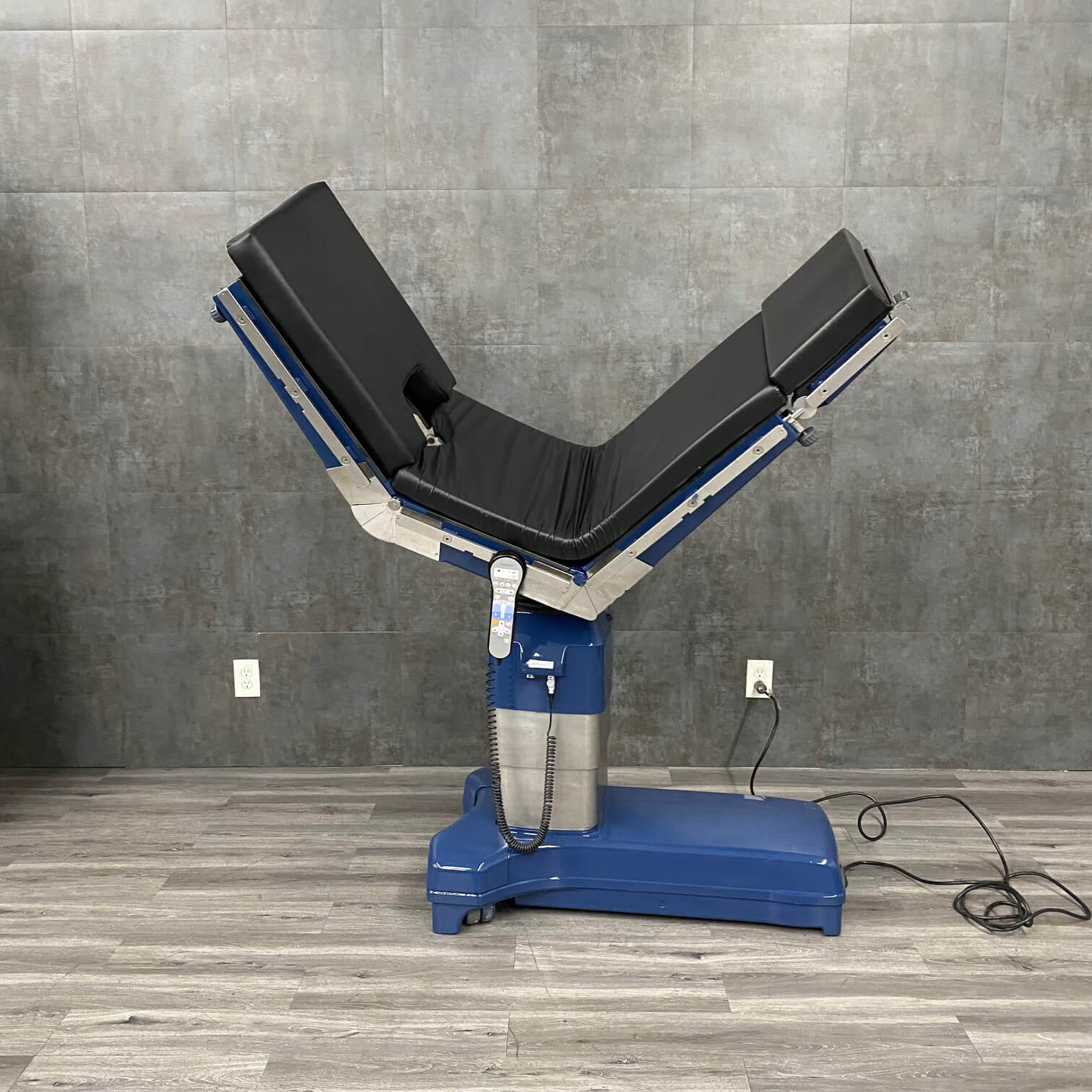 Maquet Alphastar OR table 