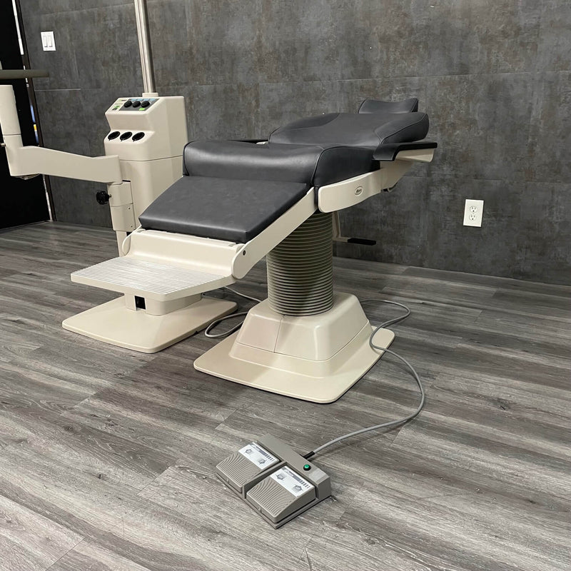 Marco Encore auto exam chair