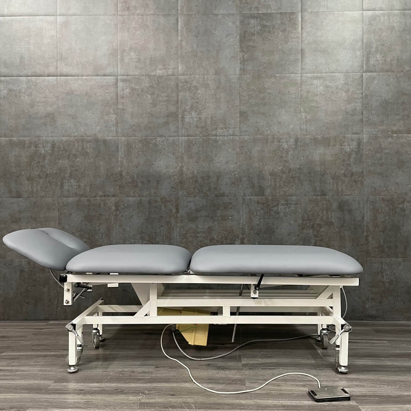 Treatment table for physical therapy, angelus medical