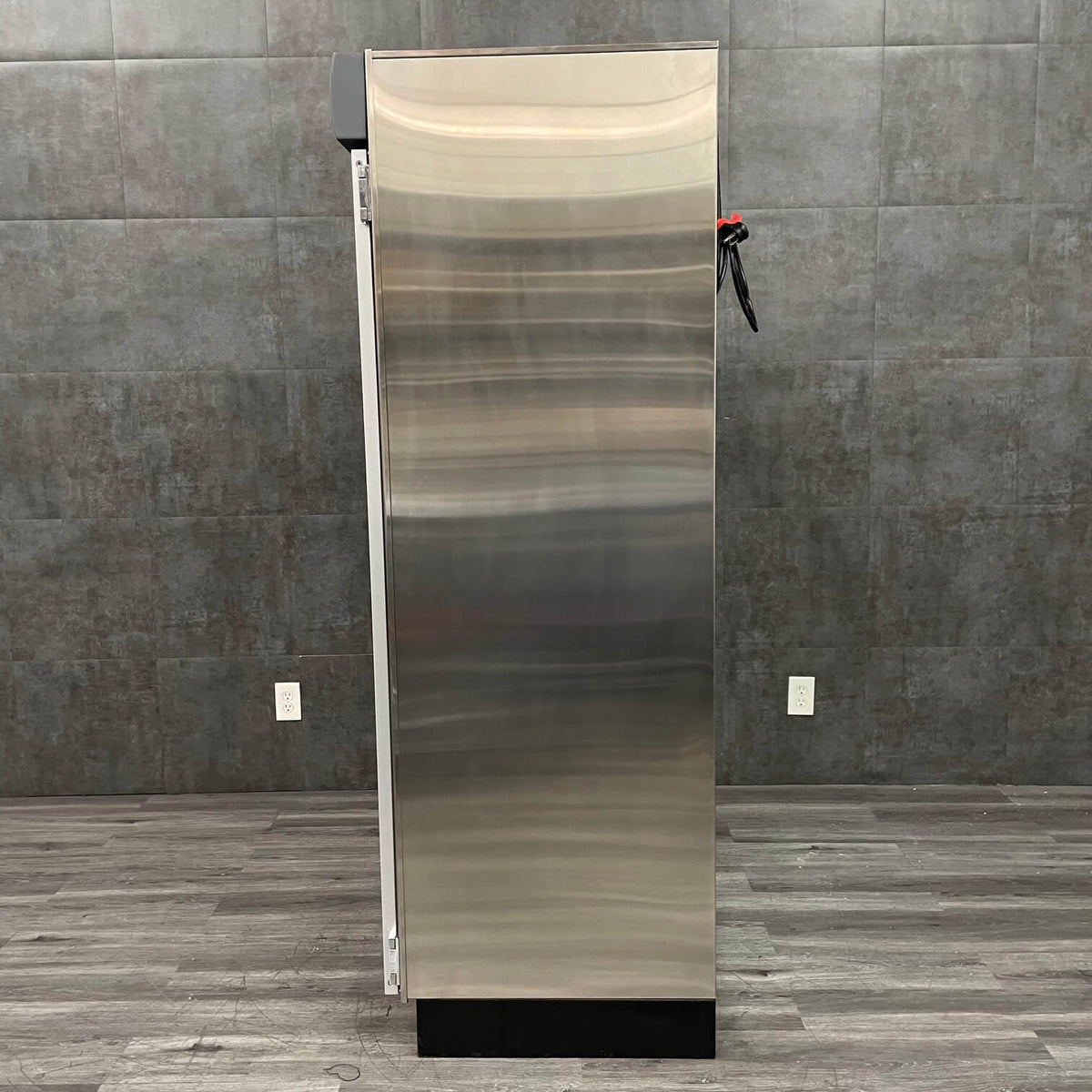 Buy Used High-capacity hospital warming cabinet with glass viewing door