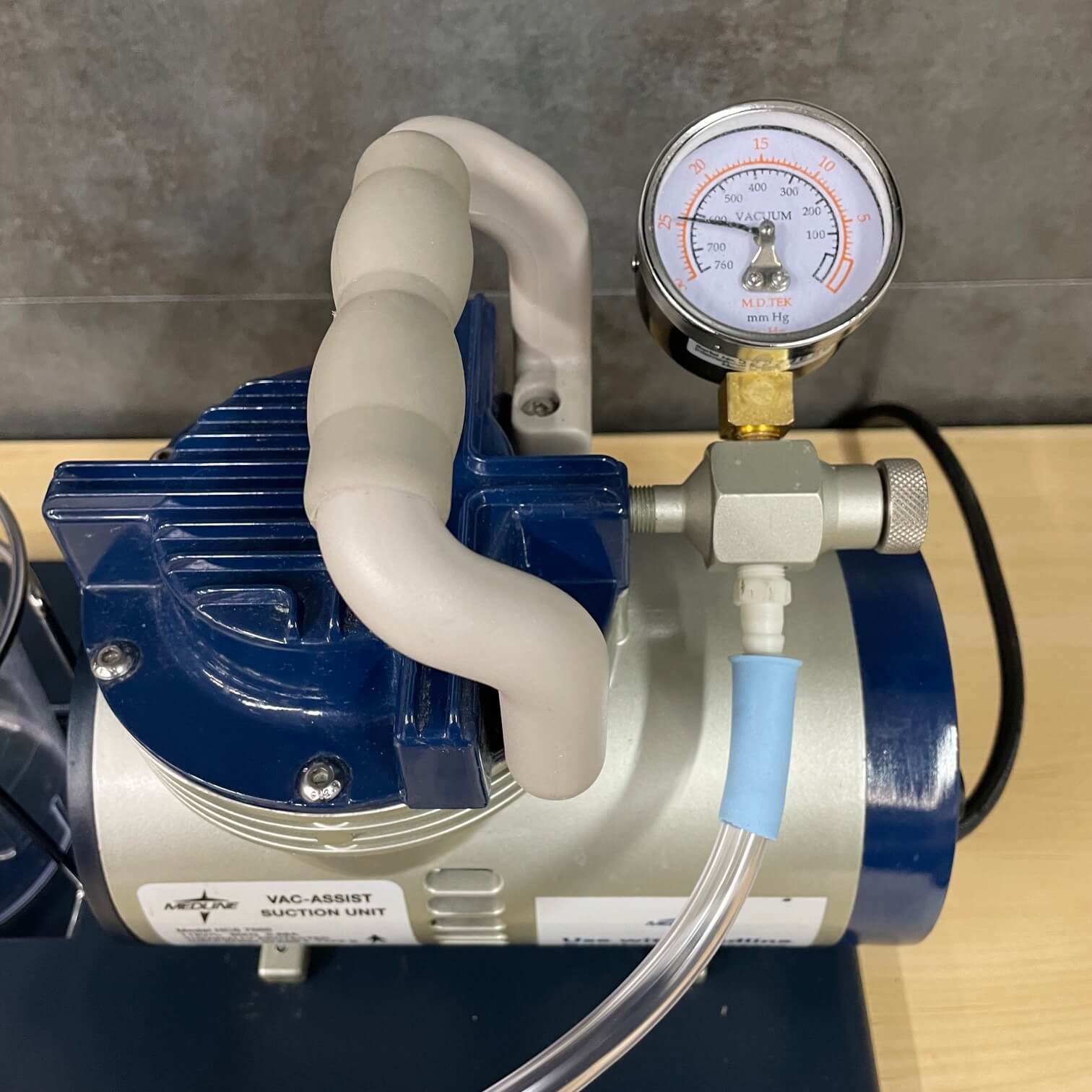 Medline HCS 7000 Vac-Assist Suction Unit