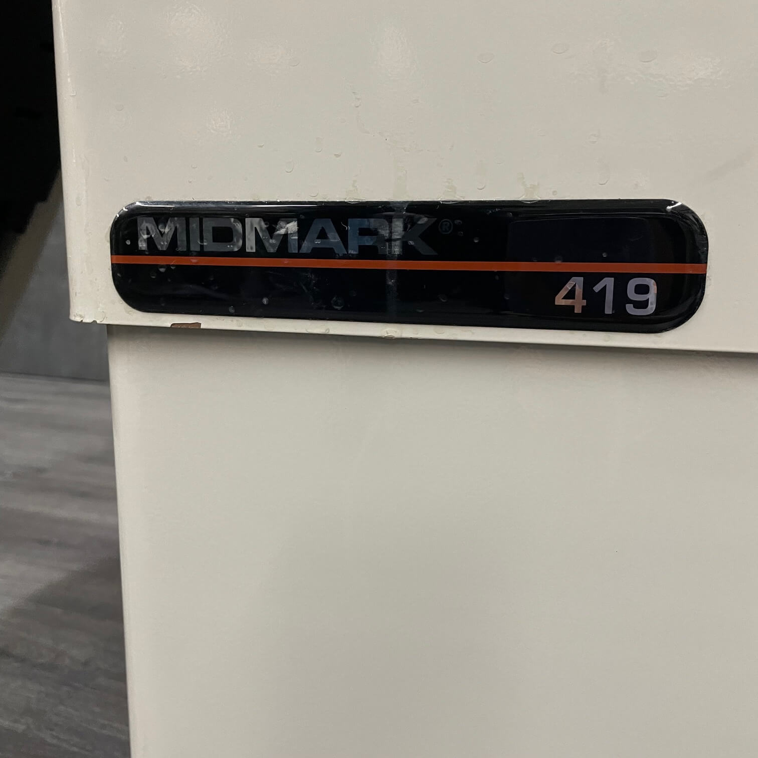Midmark 419 Power Procedure Table
