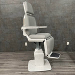 Midmark 491 Exam Chair