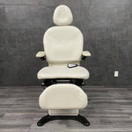 Midmark 630-020 human form Procedure Chair with Flat Top