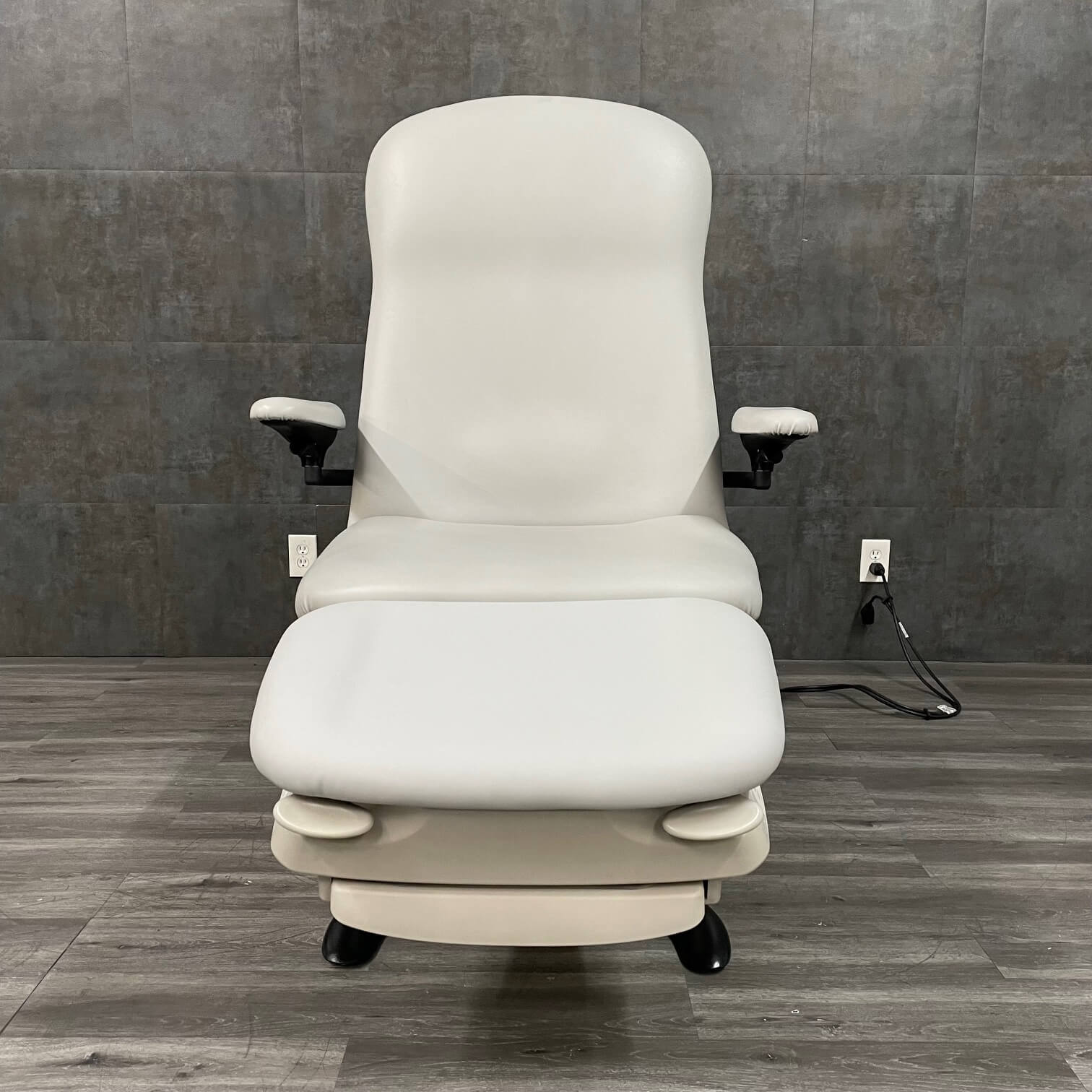 Best podiatry chair for clinics near me