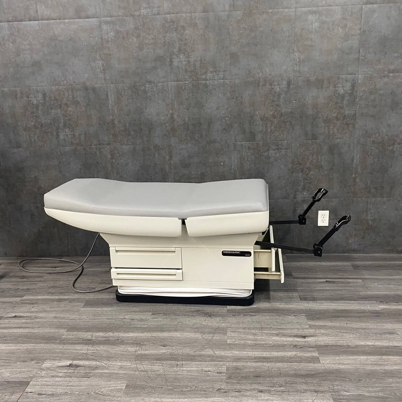 Ritter 405 Power Exam Table