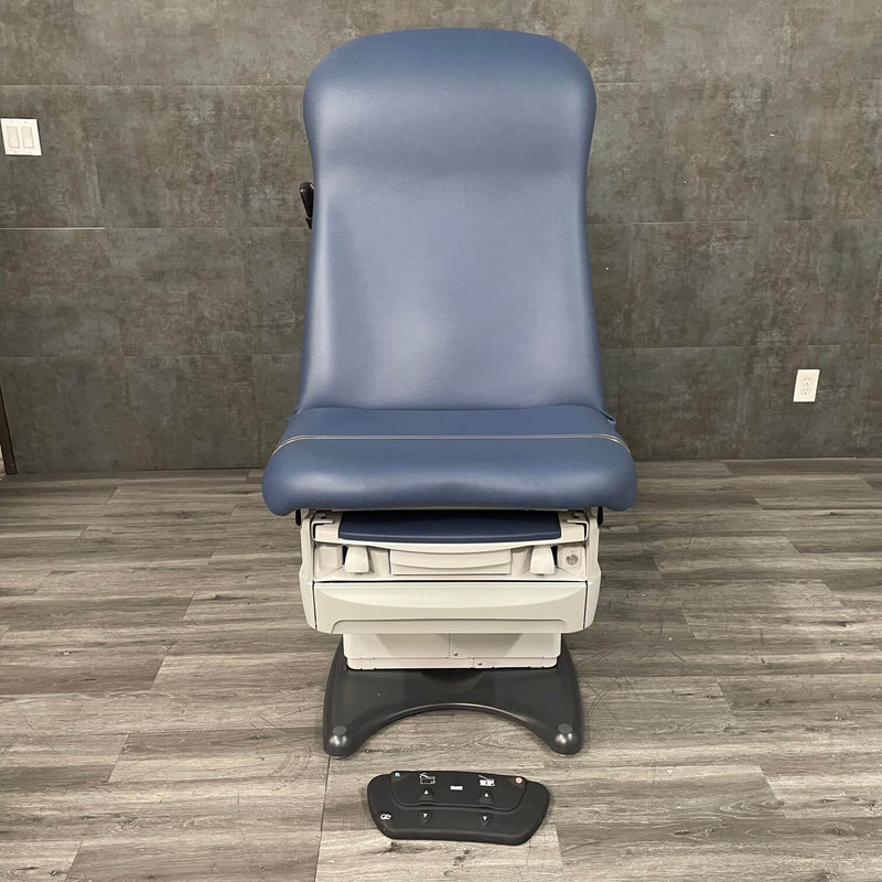 Midmark Ritter Power Exam Table with IQScale in Gardena California