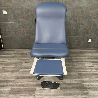 Midmark Ritter 626 Barrier Free exam table with wireless controls in Los Angeles, California