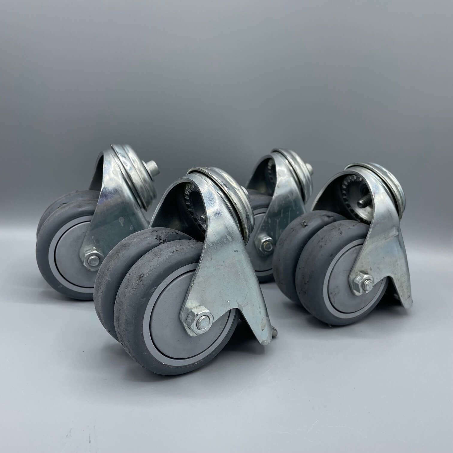 Midmark Locking Casters for Ritter 630 exam table – Angelus Medical and ...